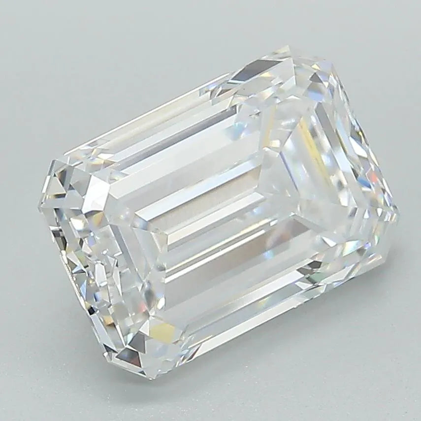 3.28ct Emerald Lab Grown Diamond (Colour D, Clarity VS1, GIA Certified)