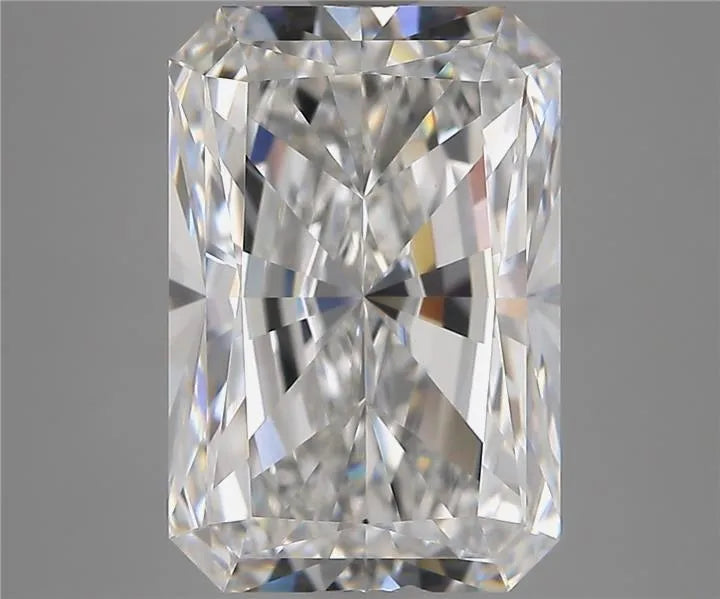 5.01ct Radiant Lab Grown Diamond (Colour E, Clarity VVS2, IGI Certified)