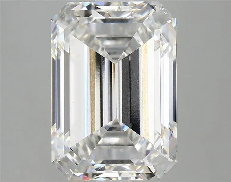 4.07ct Emerald Lab Grown Diamond (Colour F, Clarity VVS2, IGI Certified)