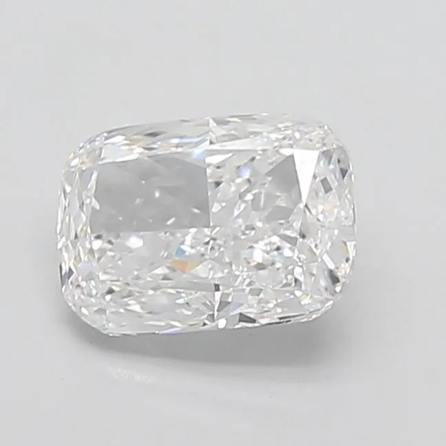 2.92ct Cushion modified Lab Grown Diamond (Colour D, Clarity VVS2, IGI Certified)