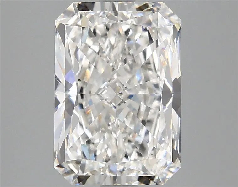 2.96ct Radiant Lab Grown Diamond (Colour E, Clarity VS1, IGI Certified)