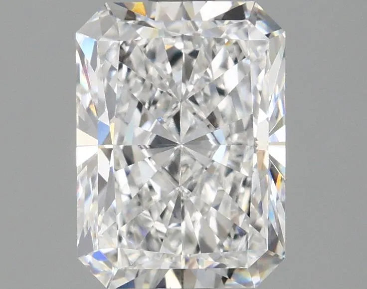 1.97ct Radiant Lab Grown Diamond (Colour D, Clarity VVS2, IGI Certified)