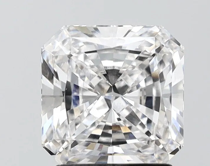 1.92ct Square radiant Lab Grown Diamond (Colour E, Clarity VVS2, IGI Certified)