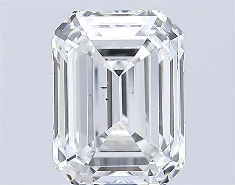 2.10ct Emerald Lab Grown Diamond (Colour E, Clarity VS2, IGI Certified)