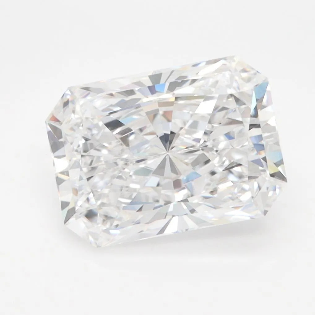 3.06ct Radiant Lab Grown Diamond (Colour D, Clarity VVS1, IGI Certified)
