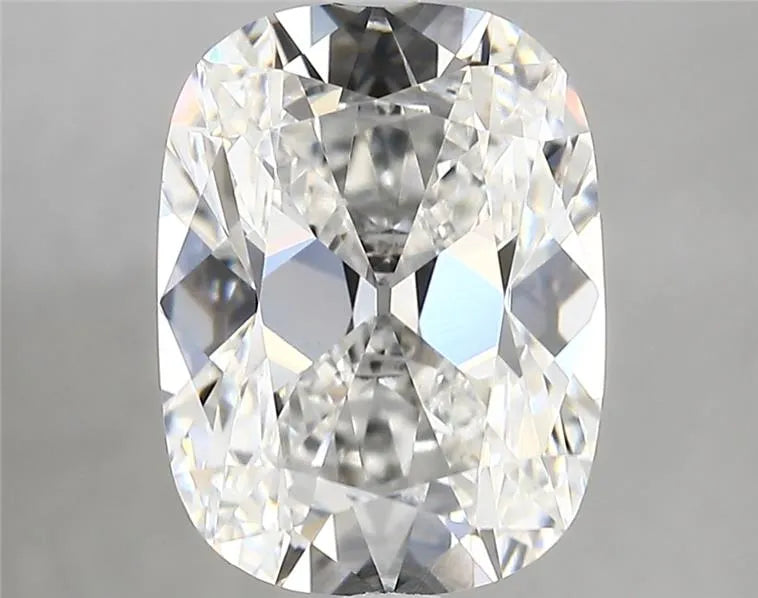 4.03ct Cushion modified Lab Grown Diamond (Colour E, Clarity VVS2, IGI Certified)