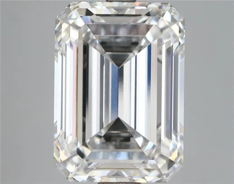7.03ct Emerald Lab Grown Diamond (Colour E, Clarity VVS1, IGI Certified)