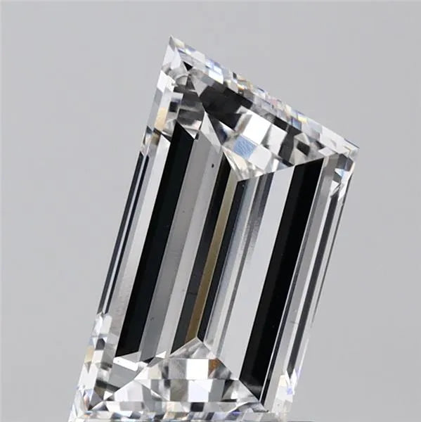 2.00ct Trapeze Lab Grown Diamond (Colour E, Clarity VS1, IGI Certified)