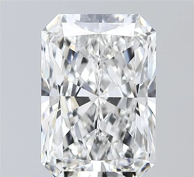 4.01ct Radiant Lab Grown Diamond (Colour F, Clarity VVS2, IGI Certified)
