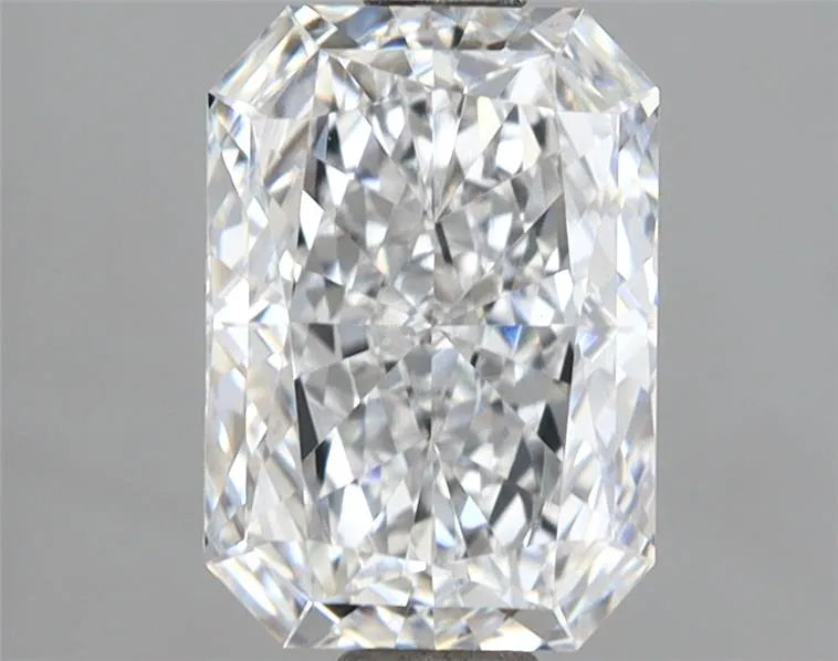 2.07ct Radiant Lab Grown Diamond (Colour D, Clarity VVS1, IGI Certified)