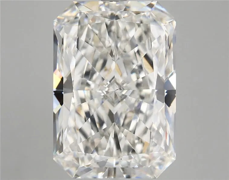 7.33ct Radiant Lab Grown Diamond (Colour F, Clarity VVS2, IGI Certified)