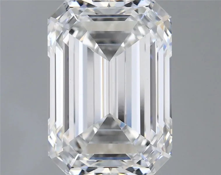 5.59ct Emerald Lab Grown Diamond (Colour E, Clarity VVS2, IGI Certified)