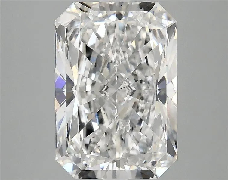 3.40ct Radiant Lab Grown Diamond (Colour E, Clarity VS1, IGI Certified)