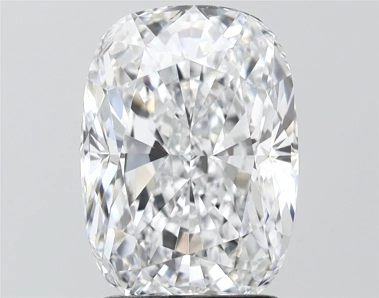 3.00ct Cushion modified Lab Grown Diamond (Colour D, Clarity VVS1, IGI Certified)