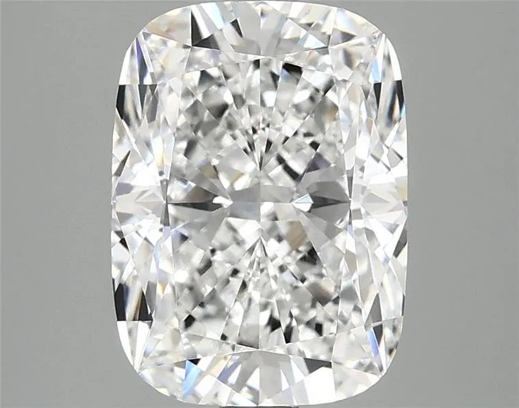 3.00ct Cushion modified Lab Grown Diamond (Colour E, Clarity VVS2, IGI Certified)