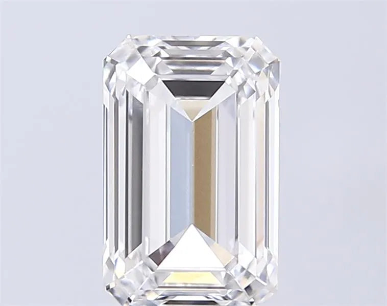 3.00ct Emerald Lab Grown Diamond (Colour D, Clarity VVS1, IGI Certified)