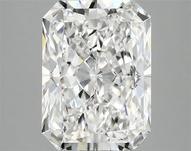 3.00ct Radiant Lab Grown Diamond (Colour E, Clarity VS1, IGI Certified)