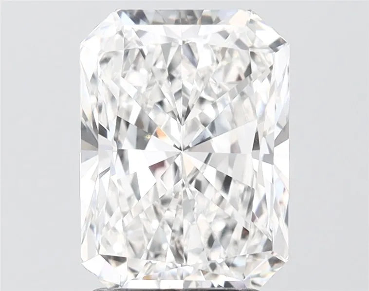 3.00ct Radiant Lab Grown Diamond (Colour E, Clarity VS1, IGI Certified)