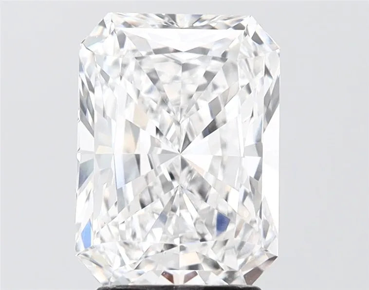 3.00ct Radiant Lab Grown Diamond (Colour E, Clarity VS1, IGI Certified)