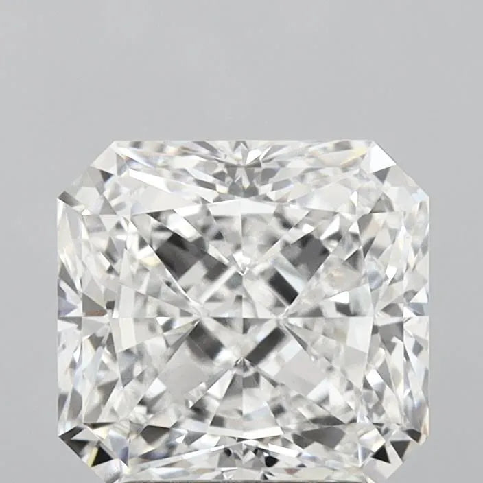 3.00ct Radiant Lab Grown Diamond (Colour E, Clarity VS1, IGI Certified)