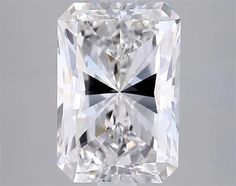 3.00ct Radiant Lab Grown Diamond (Colour E, Clarity VVS2, IGI Certified)