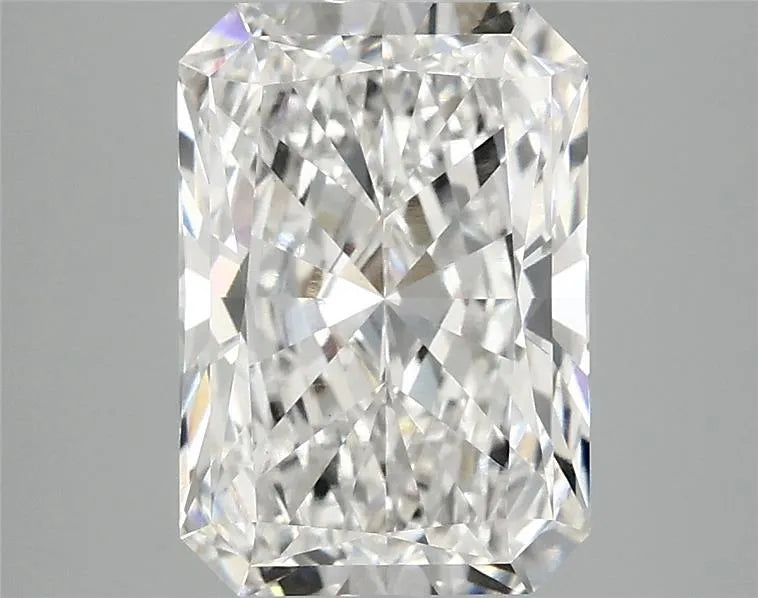 3.00ct Radiant Lab Grown Diamond (Colour F, Clarity VS1, IGI Certified)