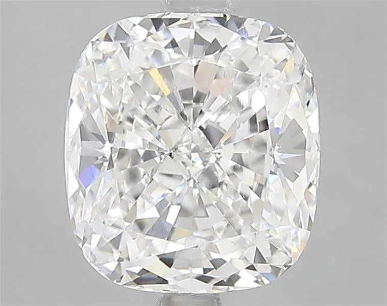 3.01ct Cushion modified Lab Grown Diamond (Colour E, Clarity VVS1, IGI Certified)