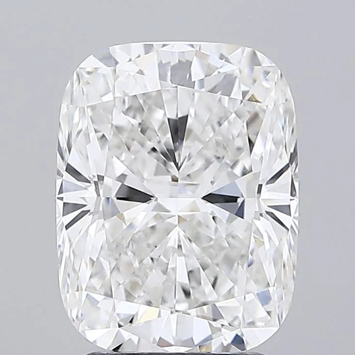 3.01ct Cushion modified Lab Grown Diamond (Colour E, Clarity VVS2, IGI Certified)