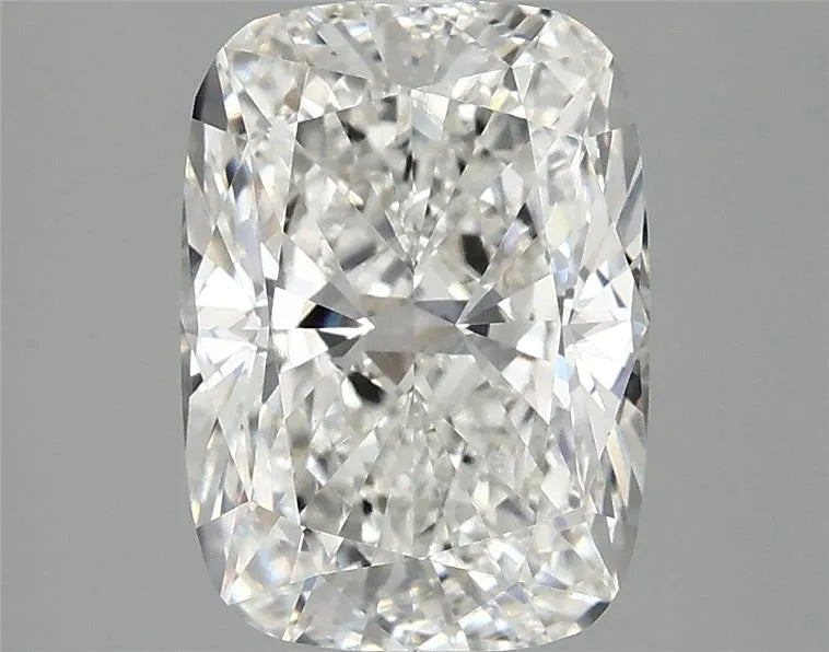 3.01ct Cushion modified Lab Grown Diamond (Colour F, Clarity VVS2, IGI Certified)