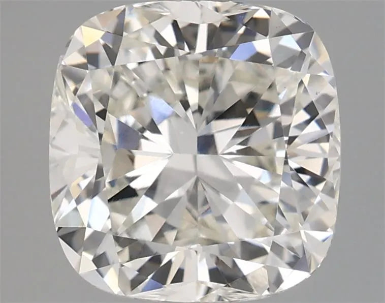 3.01ct Cushion modified Lab Grown Diamond (Colour G, Clarity VVS2, Cut VG, IGI Certified)