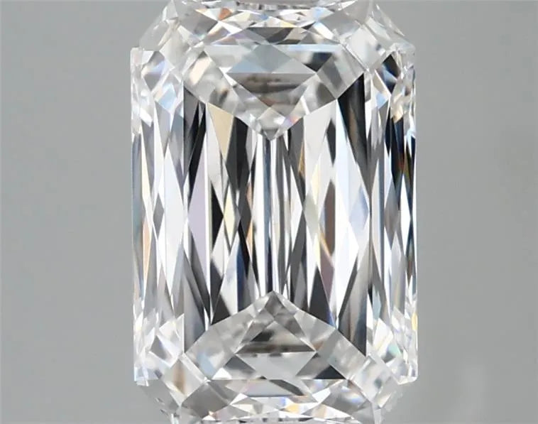 3.01ct Radiant Lab Grown Diamond (Colour D, Clarity VVS2, IGI Certified)