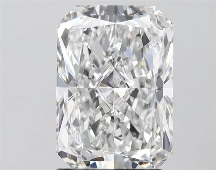 3.01ct Radiant Lab Grown Diamond (Colour E, Clarity VS1, IGI Certified)