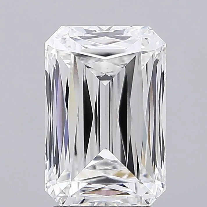 3.01ct Radiant Lab Grown Diamond (Colour E, Clarity VVS2, IGI Certified)