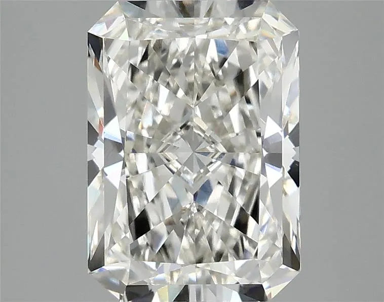 3.01ct Radiant Lab Grown Diamond (Colour G, Clarity VS1, IGI Certified)