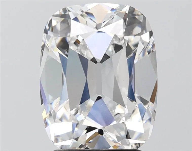 3.02ct Cushion brilliant Lab Grown Diamond (Colour E, Clarity VVS2, IGI Certified)