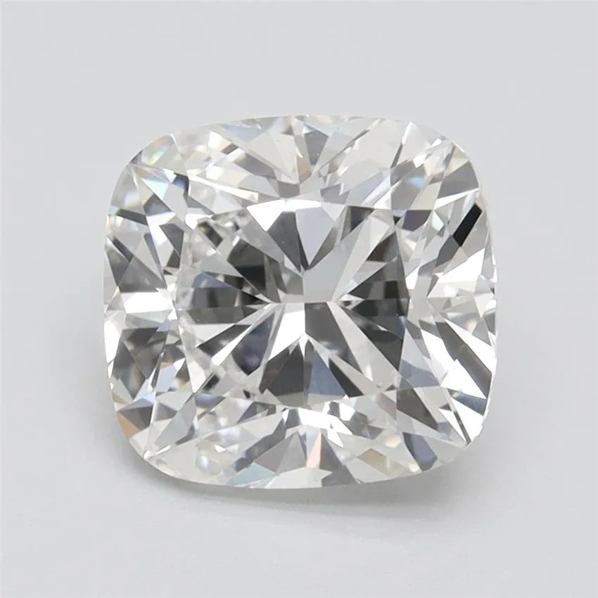 3.02ct Cushion brilliant Lab Grown Diamond (Colour G, Clarity VVS2, IGI Certified)