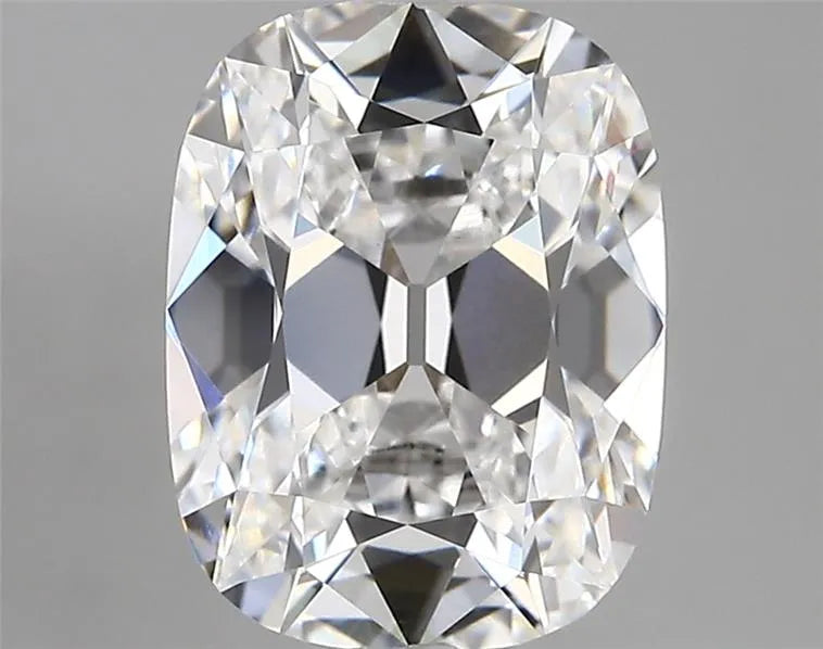 3.02ct Cushion modified Lab Grown Diamond (Colour D, Clarity VVS2, IGI Certified)