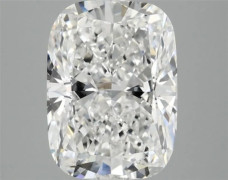 3.02ct Cushion modified Lab Grown Diamond (Colour E, Clarity VVS2, IGI Certified)