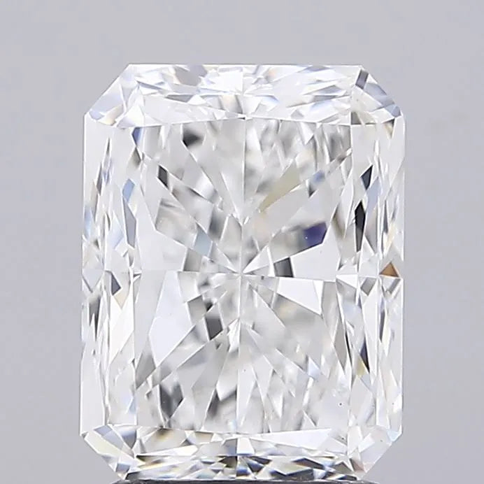 3.02ct Radiant Lab Grown Diamond (Colour E, Clarity VS1, IGI Certified)