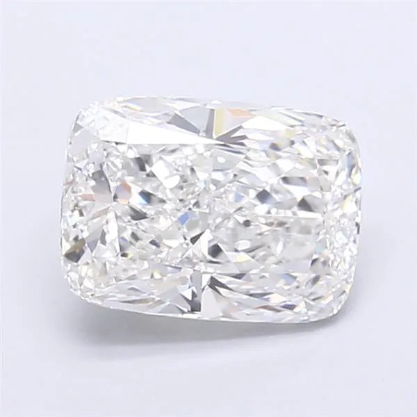 3.03ct Cushion modified Lab Grown Diamond (Colour E, Clarity VVS1, IGI Certified)