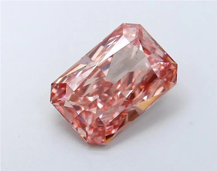 3.03ct Radiant Lab Grown Diamond (Colour Fancy Vivid Pink, Clarity VS2, IGI Certified)
