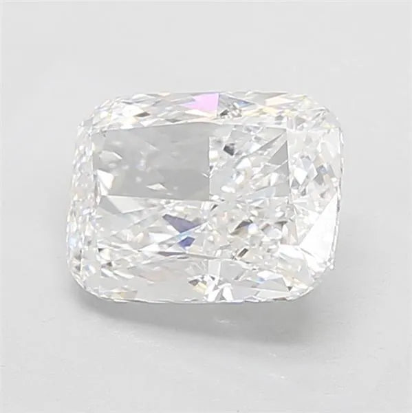 3.04ct Cushion modified Lab Grown Diamond (Colour D, Clarity VVS1, IGI Certified)