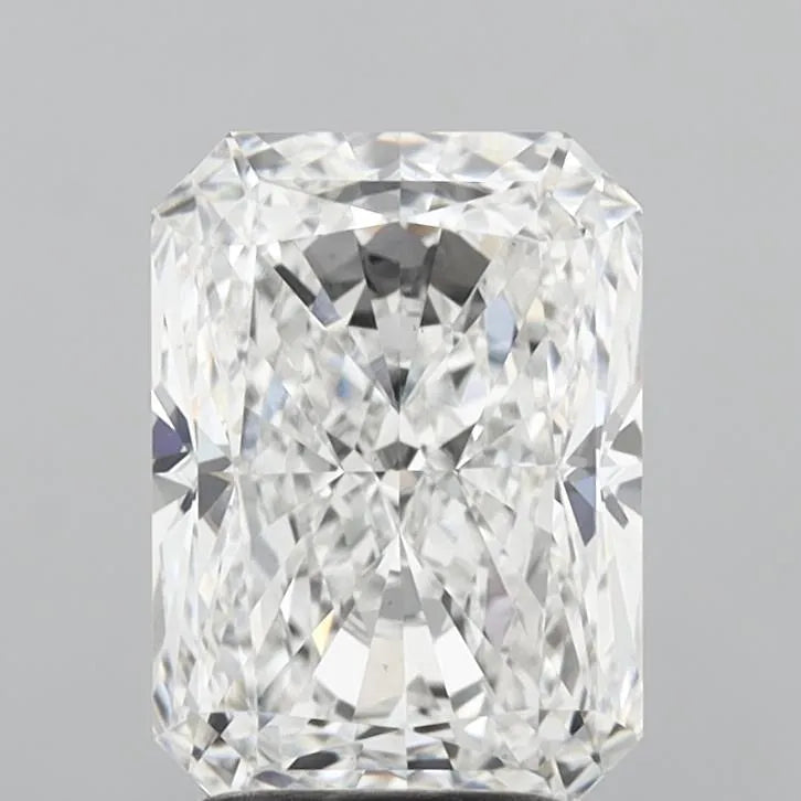 3.04ct Radiant Lab Grown Diamond (Colour E, Clarity VS1, IGI Certified)