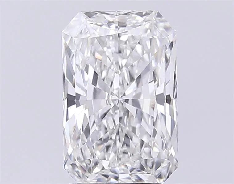 3.04ct Radiant Lab Grown Diamond (Colour F, Clarity VS1, IGI Certified)