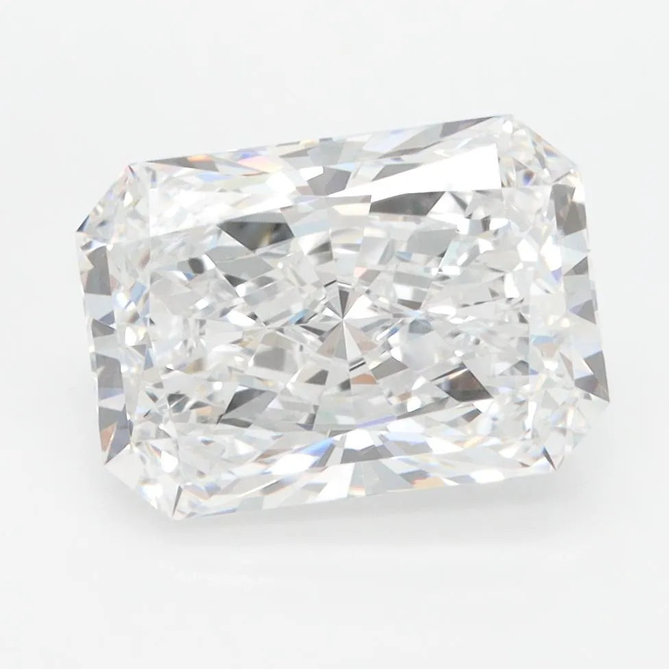 3.05ct Radiant Lab Grown Diamond (Colour D, Clarity VVS1, IGI Certified)
