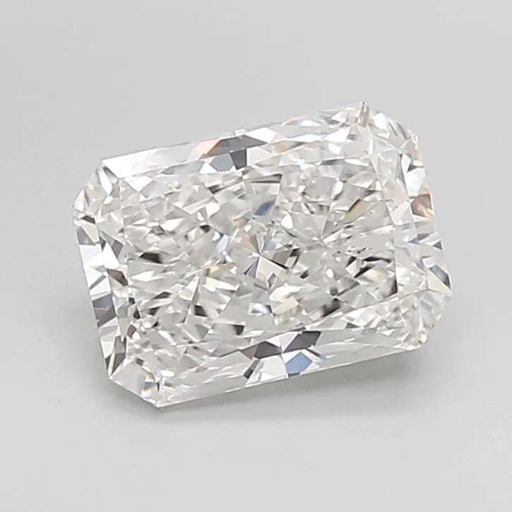 3.05ct Radiant Lab Grown Diamond (Colour E, Clarity VS1, IGI Certified)