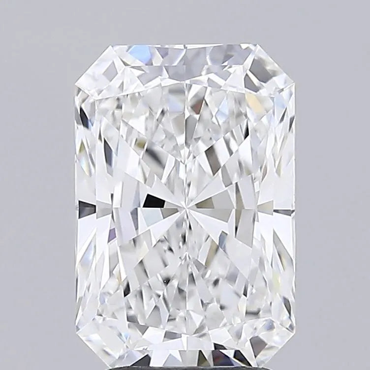 3.05ct Radiant Lab Grown Diamond (Colour E, Clarity VVS1, IGI Certified)