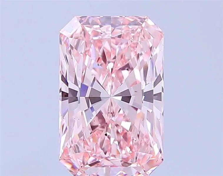 3.05ct Radiant Lab Grown Diamond (Colour Fancy Vivid Pink, Clarity VS2, IGI Certified)