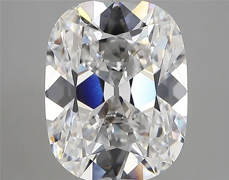 3.07ct Cushion modified Lab Grown Diamond (Colour D, Clarity VVS2, IGI Certified)