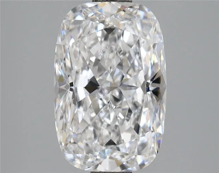 3.07ct Cushion modified Lab Grown Diamond (Colour E, Clarity VS1, IGI Certified)